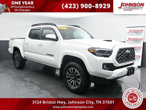 Used 2023 Toyota Tacoma TRD Sport image 1