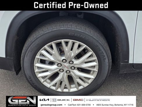 Used 2024 GMC Acadia Elevation image 11