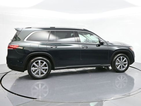 Used 2023 Mercedes-Benz GLS 450 4MATIC image 8