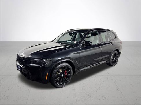 Used 2024 BMW X3 M40i image 2