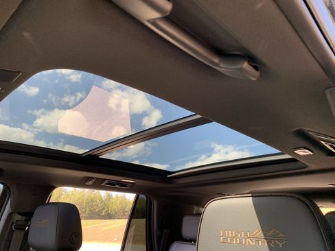 Used 2022 Chevrolet Tahoe High Country w/ Max Trailering Package image 24