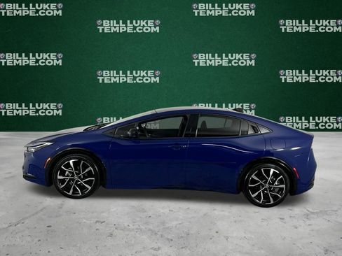 Used 2025 Toyota Prius Plug-In Hybrid w/ Limited Premium Package image 9