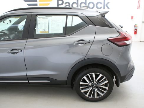 Used 2024 Nissan Kicks SR FWD image 6