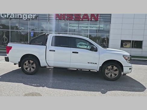 Used 2024 Nissan Titan SV w/ SV Bronze Edition Package RWD image 35