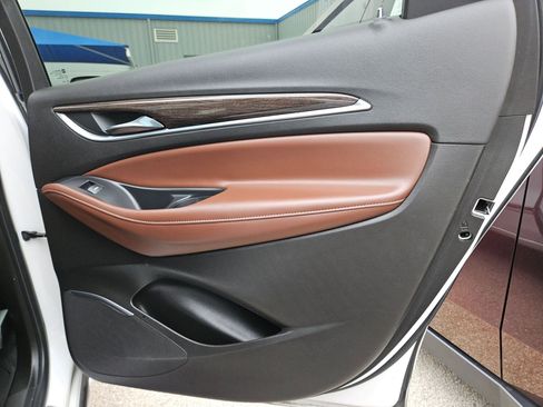 Certified 2021 Buick Enclave Avenir w/ Avenir Technology Package FWD image 25