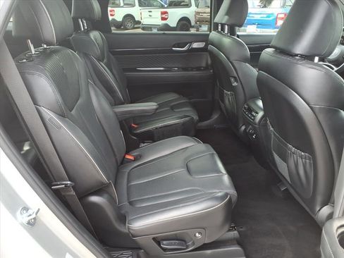 Used 2024 Hyundai Palisade Calligraphy image 14