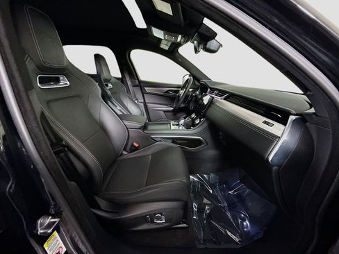 Used 2025 Jaguar F-PACE R-Dynamic S image 29