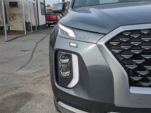 Used 2021 Hyundai Palisade Calligraphy image 11