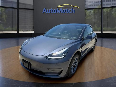 Used 2022 Tesla Model 3 Long Range AWD/4WD image 3
