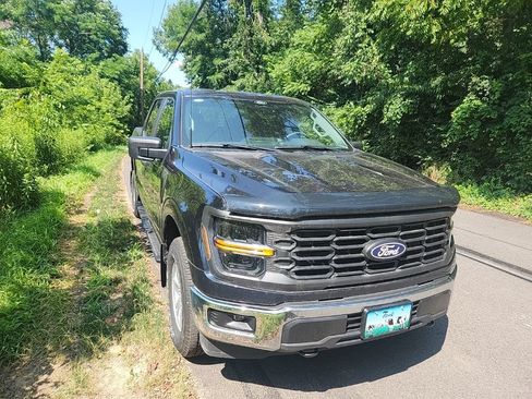 Used 2024 Ford F150 XL w/ Equipment Group 103A High AWD/4WD image 4
