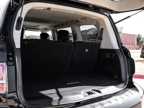 Used 2020 Nissan Armada SL w/ Premium Package image 60