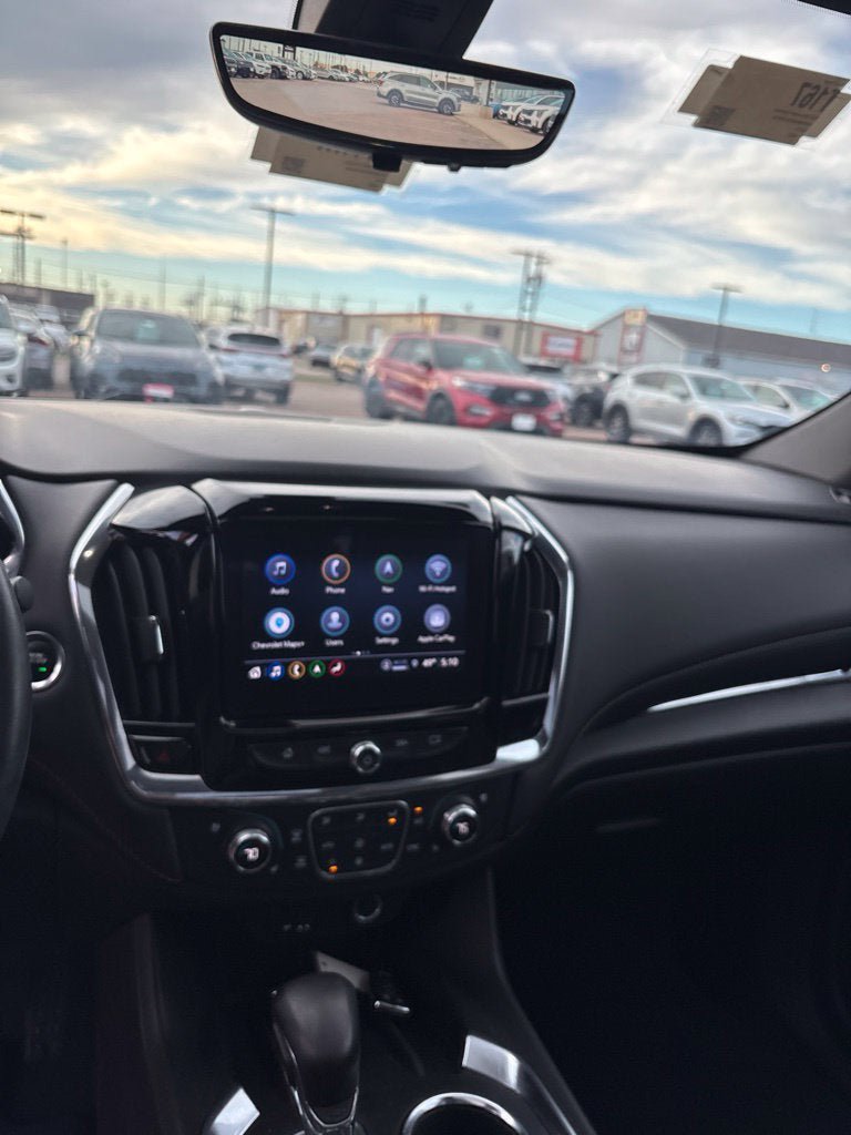 Used 2022 Chevrolet Traverse Premier AWD/4WD image 16