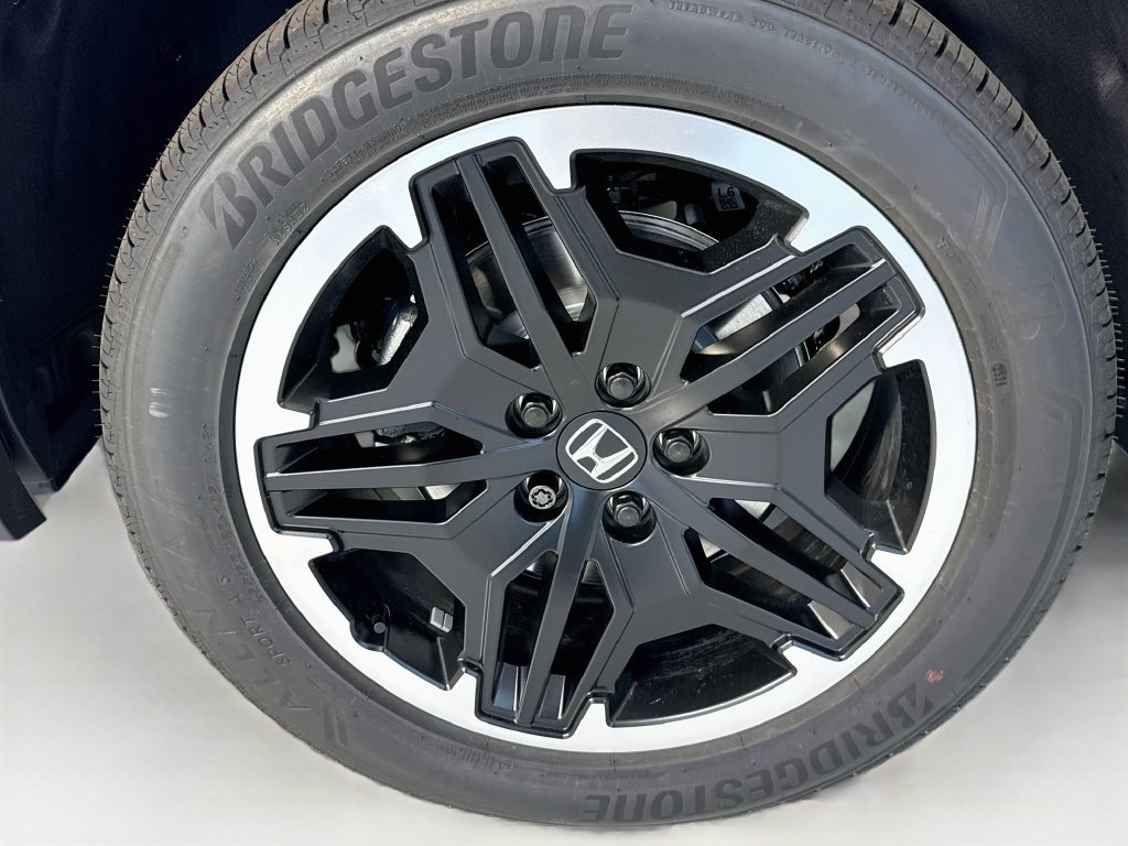 New 2026 Honda Pilot Touring image 31
