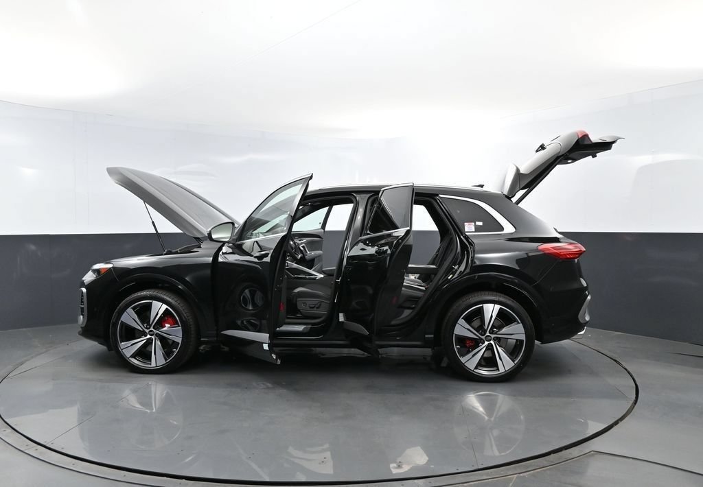 New 2026 Audi SQ5 Premium Plus AWD/4WD image 30
