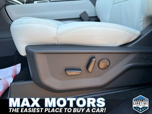 New 2025 Ford Expedition Max Platinum w/ Driver's Package image 30