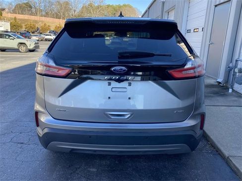Used 2023 Ford Edge SEL image 6