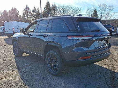 New 2025 Jeep Grand Cherokee Limited AWD/4WD image 6
