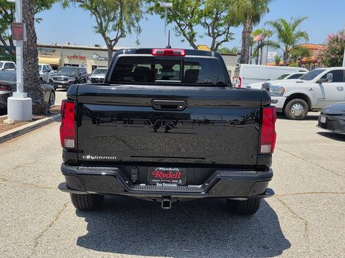 Used 2026 Chevrolet Colorado Trail Boss AWD/4WD image 7
