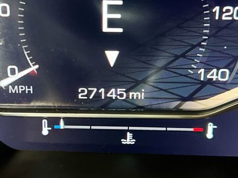 Used 2025 GMC Sierra 3500 SLE w/ SLE Value Package image 2