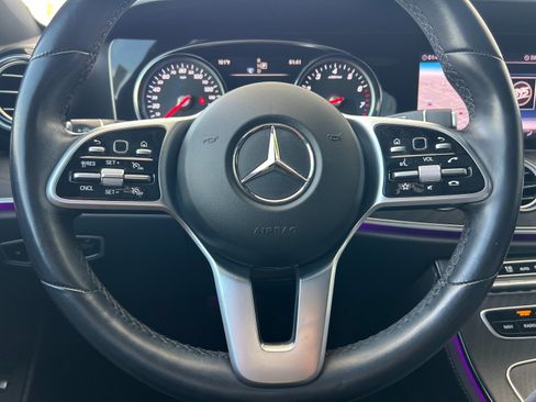 Used 2019 Mercedes-Benz E 300 image 23