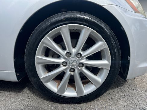 Used 2010 Lexus IS 250 RWD image 19