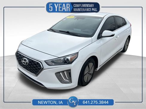Used 2021 Hyundai Ioniq SE image 1