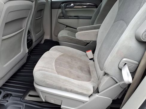 Used 2017 Buick Enclave Convenience image 15