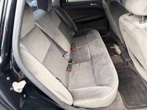 Used 2014 Chevrolet Impala Limited LS FWD image 12