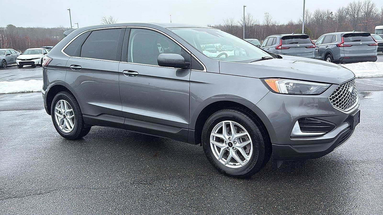 Used 2024 Ford Edge SEL AWD/4WD image 2