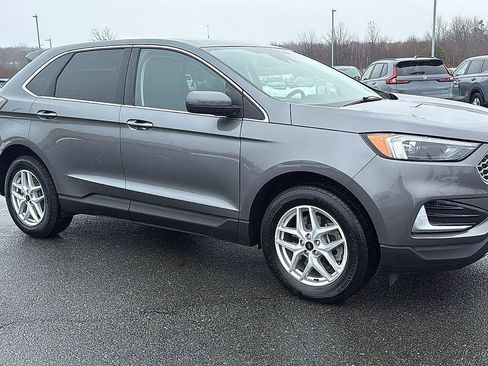 Used 2024 Ford Edge SEL AWD/4WD image 2