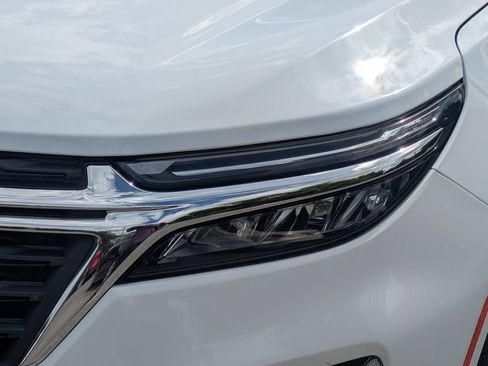 Used 2024 Chevrolet Equinox LT AWD/4WD image 9