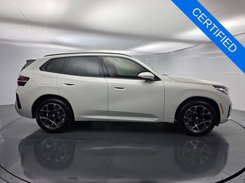 Certified 2026 BMW X3 xDrive30i w/ M Sport Package AWD/4WD image 3