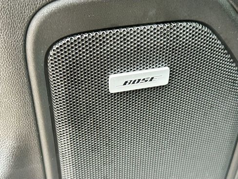 Used 2022 Chevrolet Silverado 1500 LT Trail Boss w/ LT Trail Boss Premium Package image 18