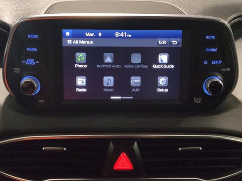 Used 2020 Hyundai Santa Fe SE FWD image 25