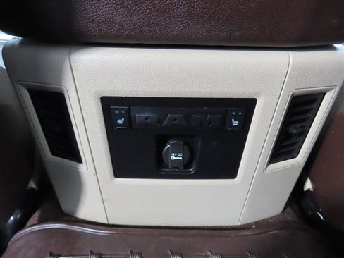 Used 2016 RAM 1500 Laramie Longhorn AWD/4WD image 28