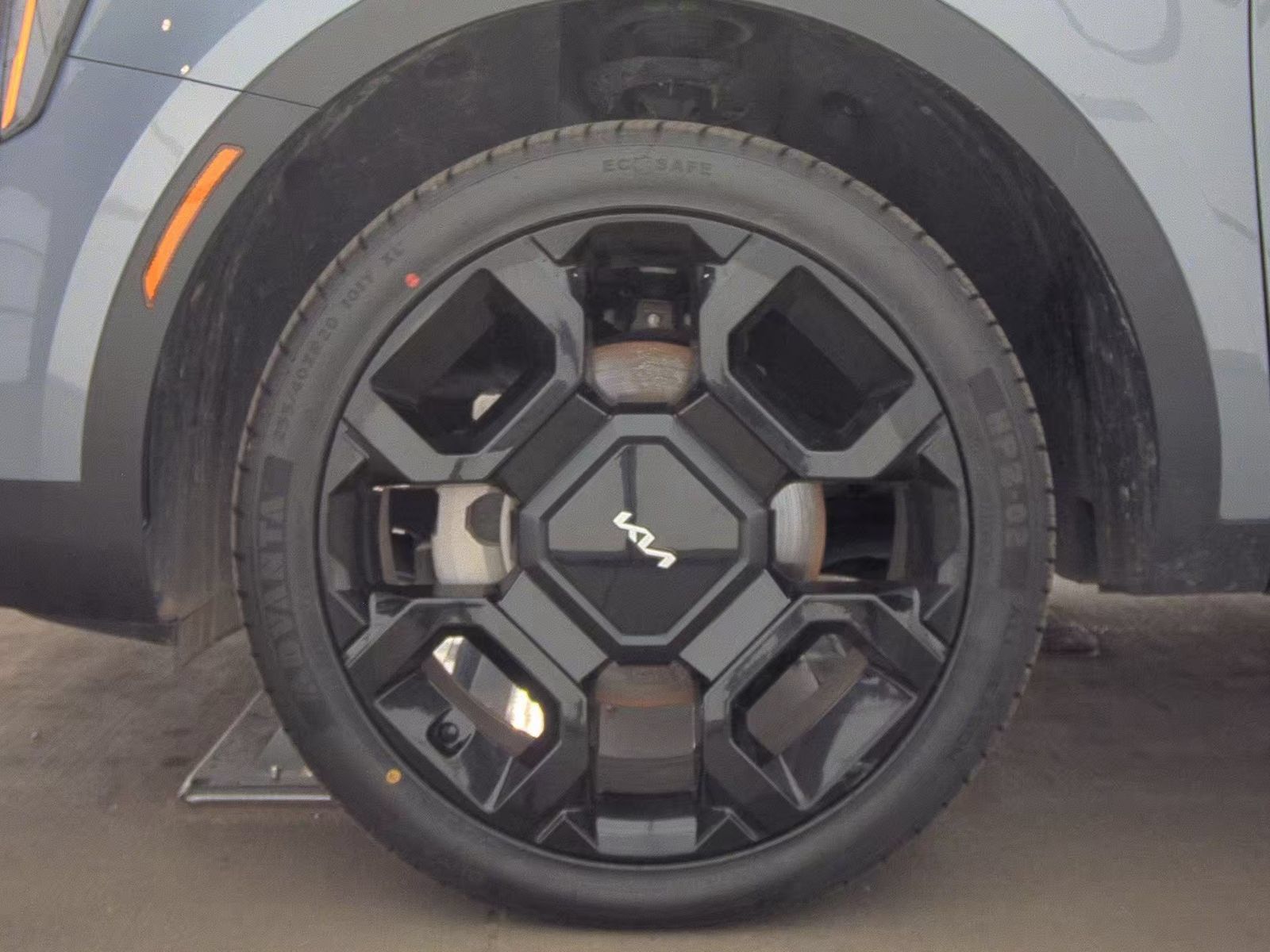 Used 2024 Kia Sorento X-Line EX AWD/4WD image 19