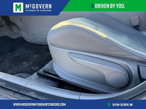 Used 2023 Hyundai Elantra SEL w/ Convenience Package image 18