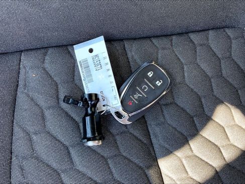 Used 2021 Chevrolet Equinox LT AWD/4WD image 15