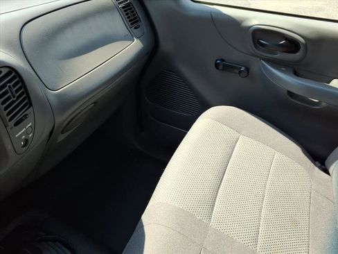 Used 2002 Ford F150 XL RWD image 31