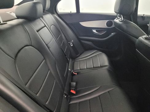 Used 2018 Mercedes-Benz C 300 4MATIC Sedan image 19