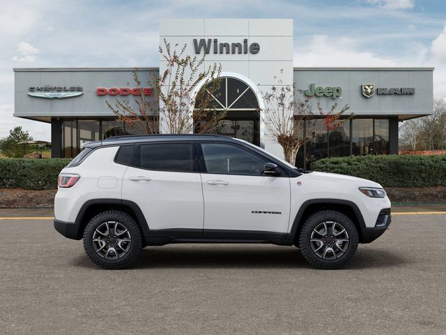 Used 2026 Jeep Compass Trailhawk AWD/4WD image 21