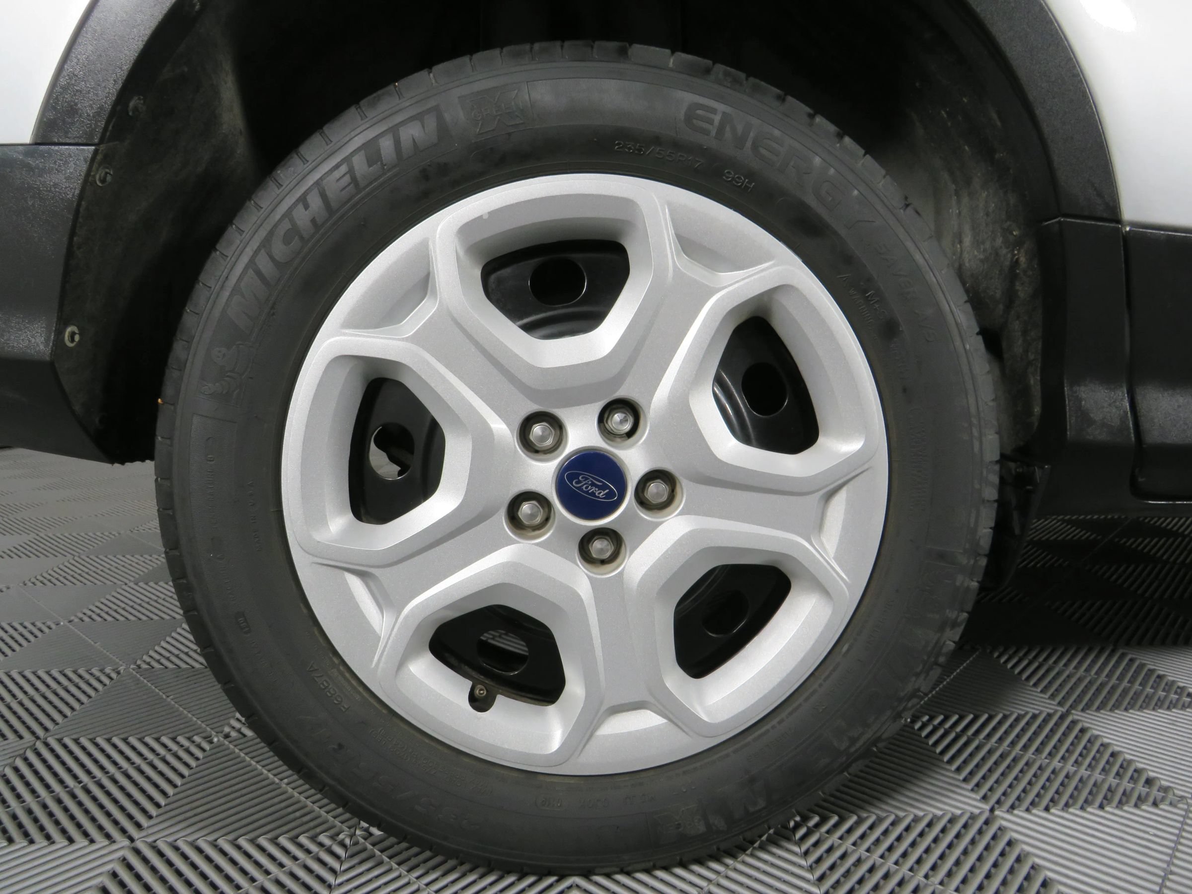 Used 2019 Ford Escape S FWD image 43