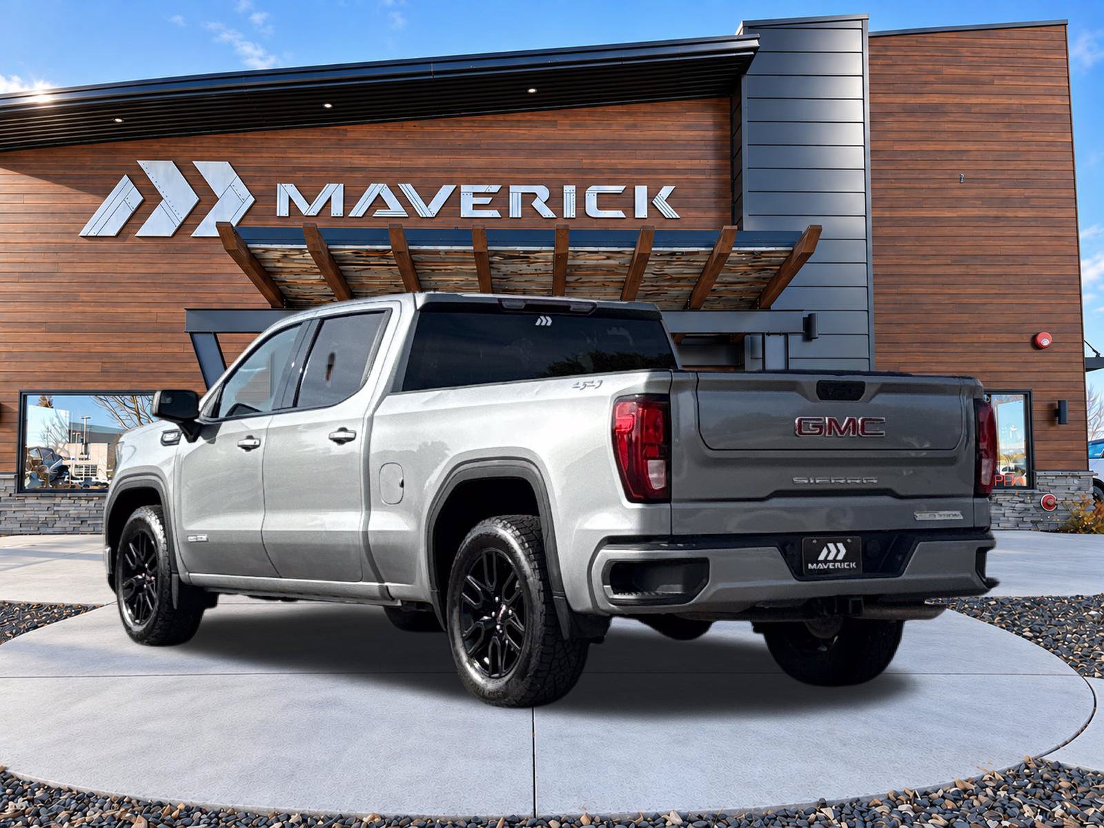 Used 2023 GMC Sierra 1500 Elevation AWD/4WD image 6