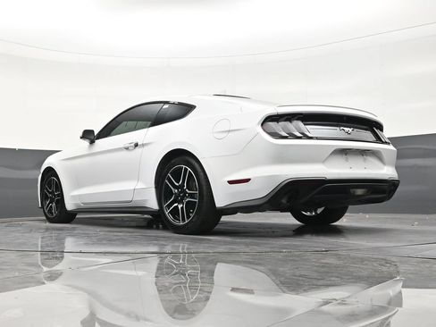 Used 2022 Ford Mustang Premium RWD image 22