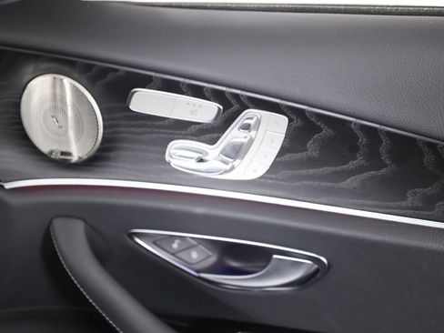 Used 2022 Mercedes-Benz E 450 4MATIC Sedan image 59