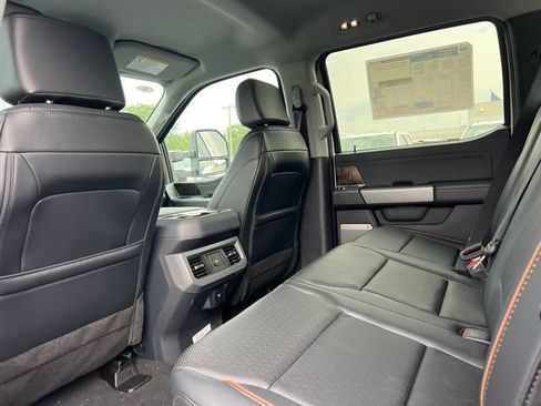 New 2026 Ford F550 4x4 Crew Cab image 31
