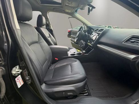 Used 2018 Subaru Outback 3.6R Limited AWD/4WD image 10