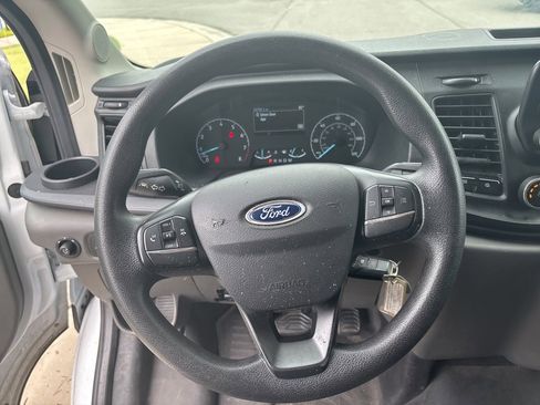 Used 2022 Ford Transit 350 DRW image 44