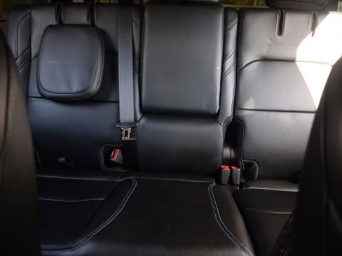 Used 2023 Jeep Wrangler Unlimited Rubicon 4xe w/ Steel Bumper Group image 16