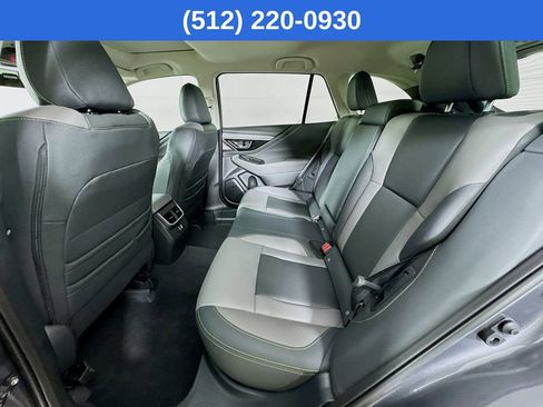Used 2025 Subaru Outback Onyx Edition image 29